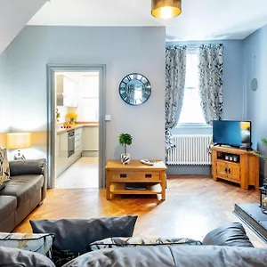 Apartment The Kings Gathering, Chester
